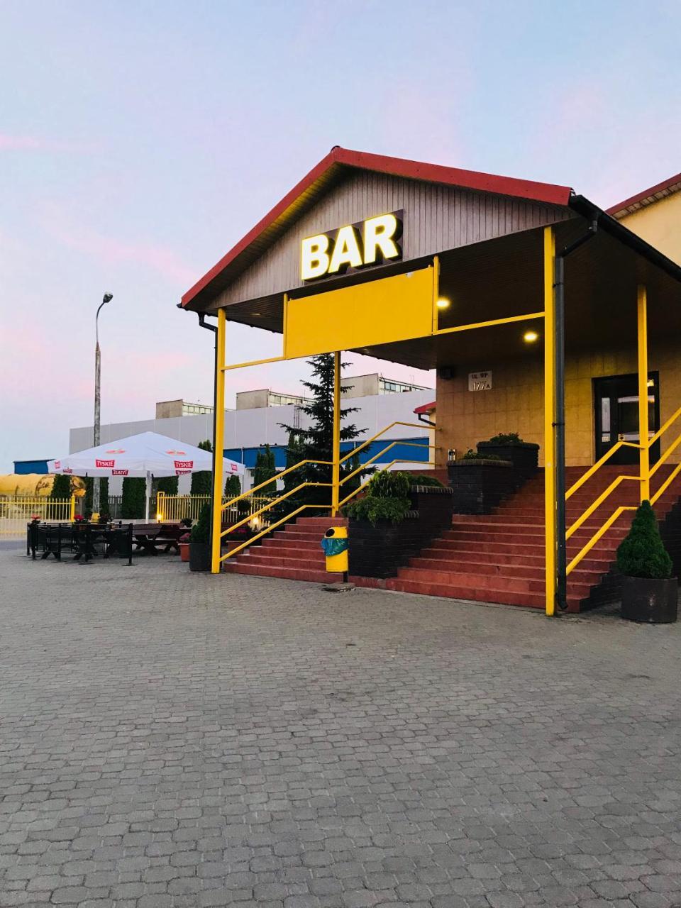 Łomża 法多姆旅馆酒店 外观 照片